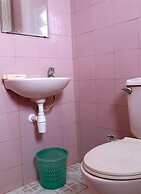 Hotel Parewisata