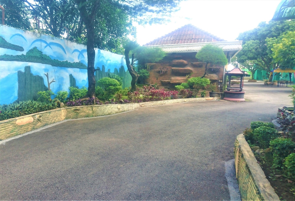 Hotel Bukit Panembahan