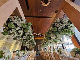 V Villas Phuket - MGallery
