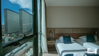 New Wave Hotel
