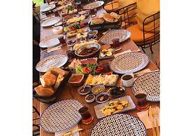Vigneron Cave Hotel