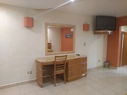 Hotel Jimenez Plaza