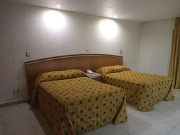 Hotel Jimenez Plaza