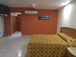 Hotel Jimenez Plaza