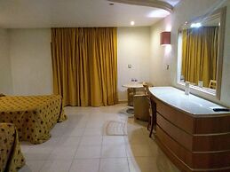 Hotel Jimenez Plaza