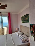 Laila Otel  Karaburun