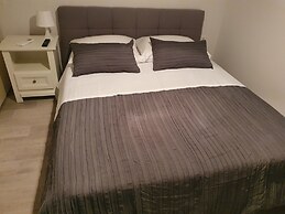 Q apartments