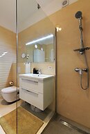 Q apartments