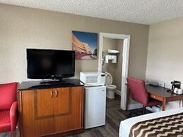Champlain Motor Inn