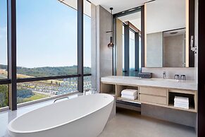 Courtyard by Marriott Qinhuangdao