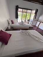 Aotera Guest House