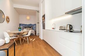 Spacious Studio in Lisbon