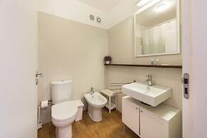 Comfortable Apartment in Campo Pequeno