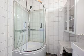 T13 Small Room