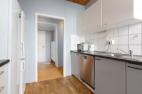 T13 Small Room