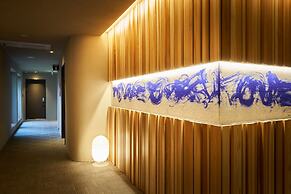 NEON HOTEL