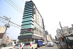 Dinos Hotel