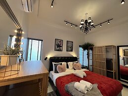Art Pool Villa