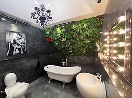 Art Pool Villa