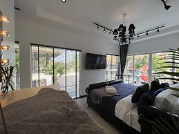 Art Pool Villa