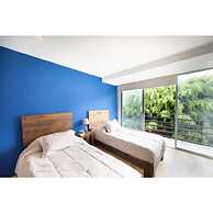 Brand New Luxury Park Front Apartment