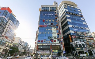 The Way Hotel