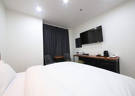 The Way Hotel