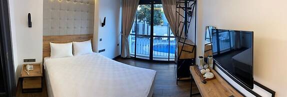 Miyas Luxury Hotel