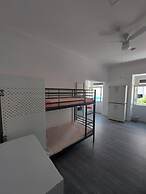 Aloha Hostel