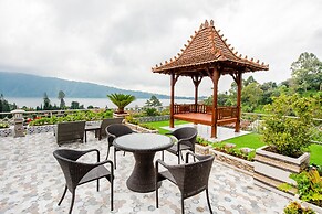 dedanau Hotel