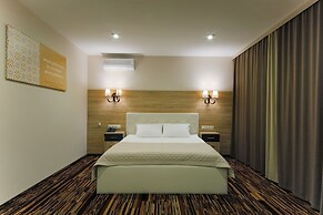 Aragon Hotel