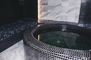 Aragon Hotel