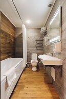 Hotel Red River