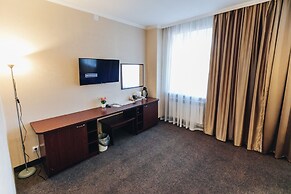 Hotel Red River