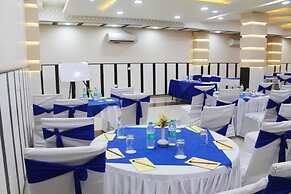 Hotel R K Palace