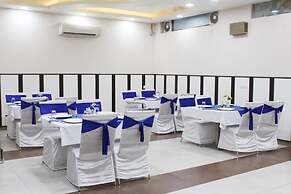 Hotel R K Palace