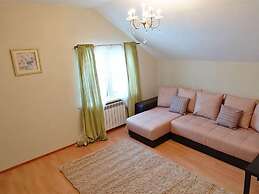 Astra Park Hotel