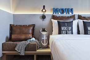 Moxy Hamburg City