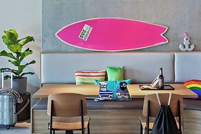 Moxy Hamburg City