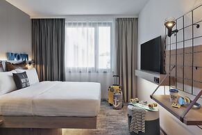 Moxy Hamburg City