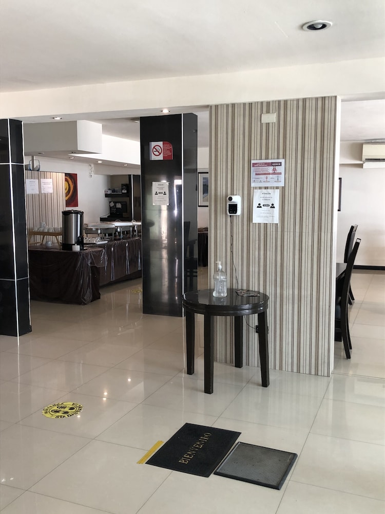 Hotel Francis