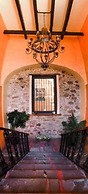Hotel Mesón Santa Clara