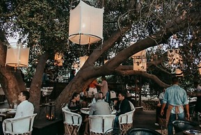 Hotel Partana