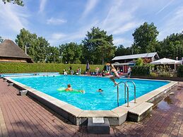 Modern Chalet Near De Veluwe National Park