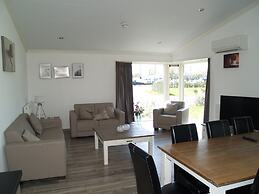 Detached Chalet 30km From Maastricht