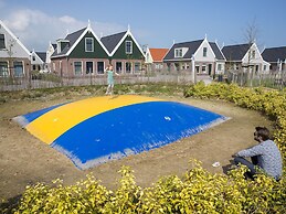 Detached Holiday Home Near Amsterdam