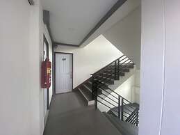 OYO 1135 Triple A Residence