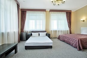 AZIMUT Hotel Volga Astrakhan