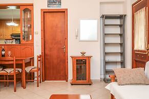 Antonia House