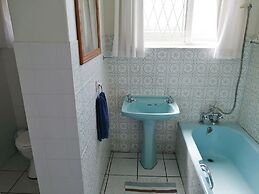 Claridges 106